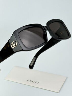 Gucci GG1403S 001 BRAND NEW Sunglasses Black Grey Unisex Rectangle